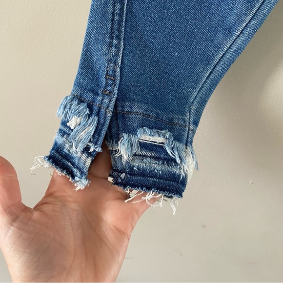 KanCan High-waisted Jeans - Picture 6 of 6